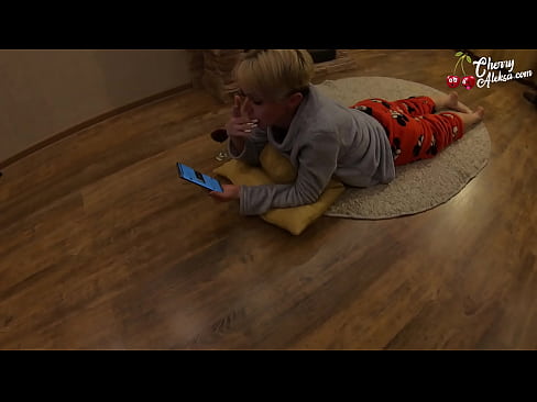 ❤️ Luda plavuša sisa ogroman kurac sisa i poskakuje na njemu - analni seks ❤ Kvalitetna pornografija na hr.hentaisea-com.ru ❤